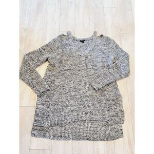 Torrid 1 Gray Marled Knit Cold Shoulder Speckled Sweater Hi-Lo Side Slits‎ L/S